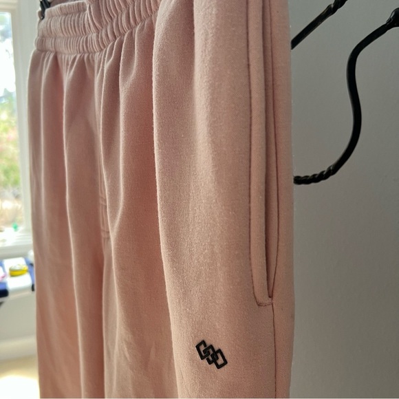Awesome men’s pink fleece joggers - Picture 7 of 8